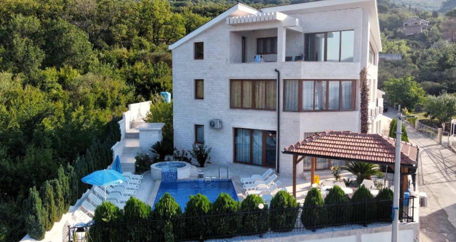 Villa Rakhimov تْشيرسيك نوفي المظهر الخارجي الصورة