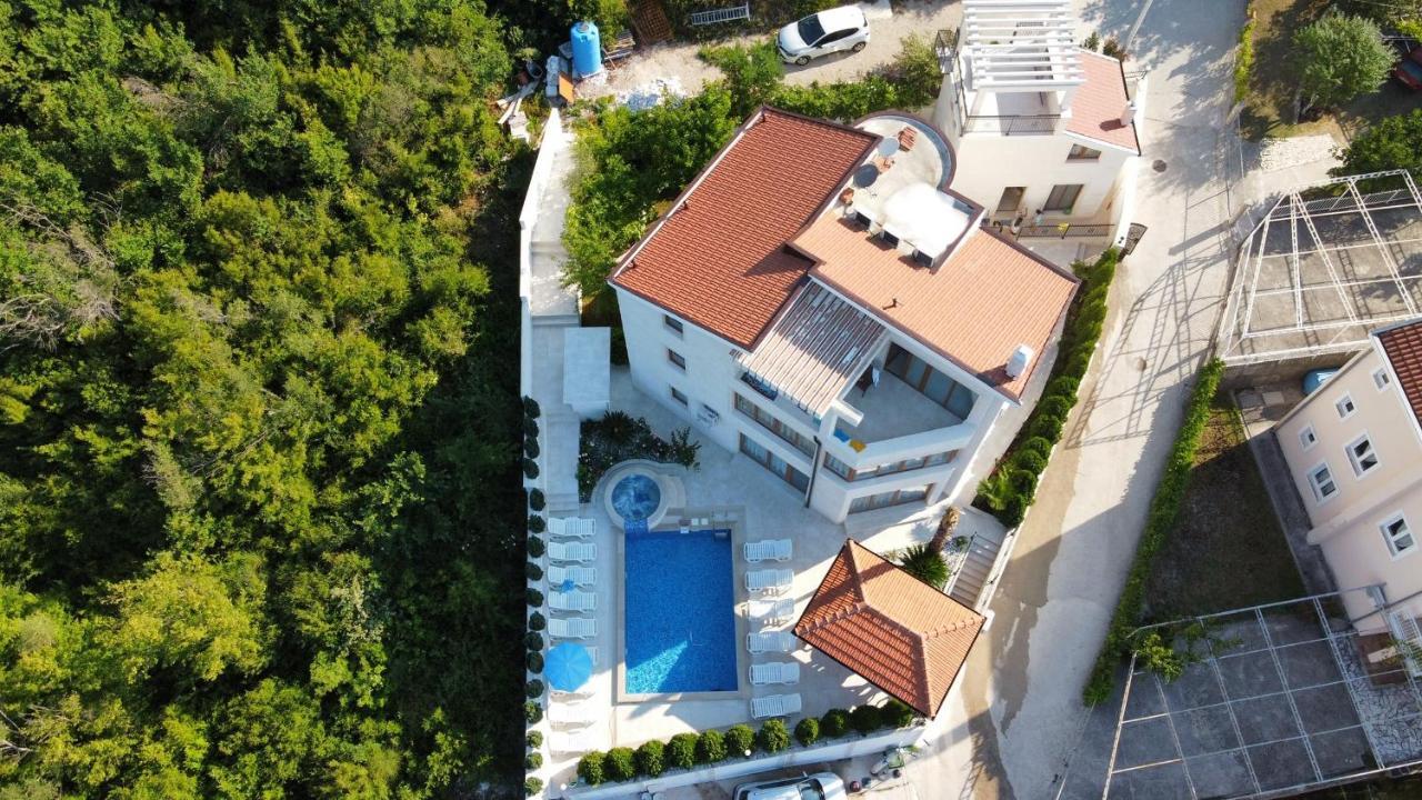 Villa Rakhimov تْشيرسيك نوفي المظهر الخارجي الصورة